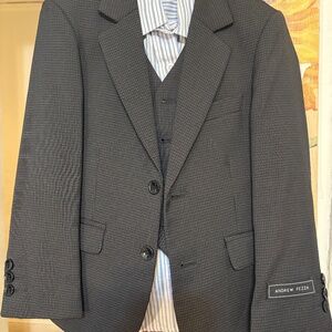 Andrew Fezza kids formal suit size 5